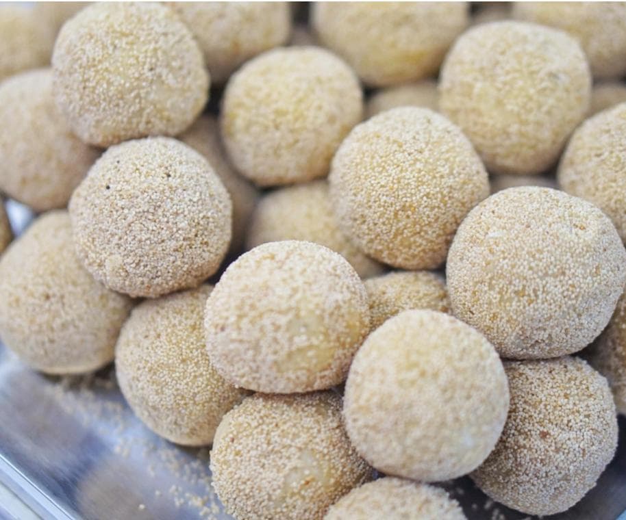 <p dir="ltr">Rosokodombo of Malda.&nbsp;&nbsp;</p>
