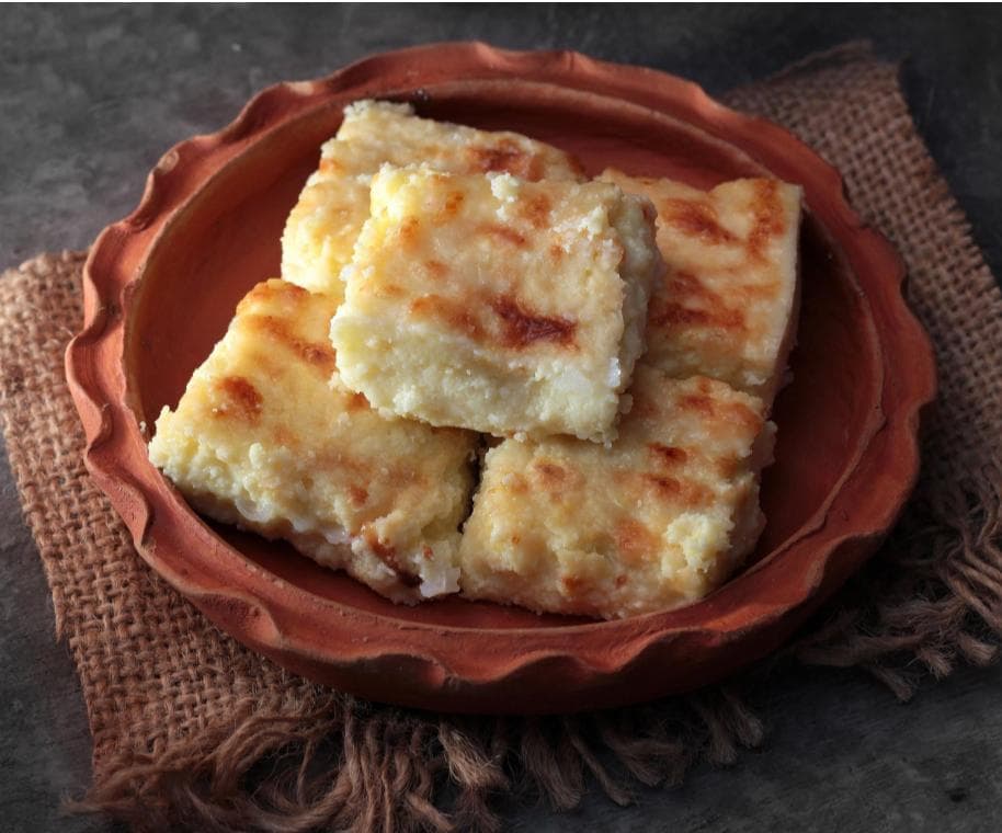 <p dir="ltr"><em>Sarpuria and Sarbhaja are made of milk skin.&nbsp;(Shutterstock)</em></p>