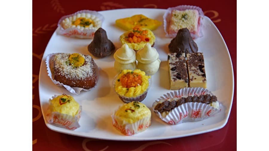 <p><em>A platter of beautifully crafted and delicious sweets.</em> <em>(Shutterstock)</em></p>