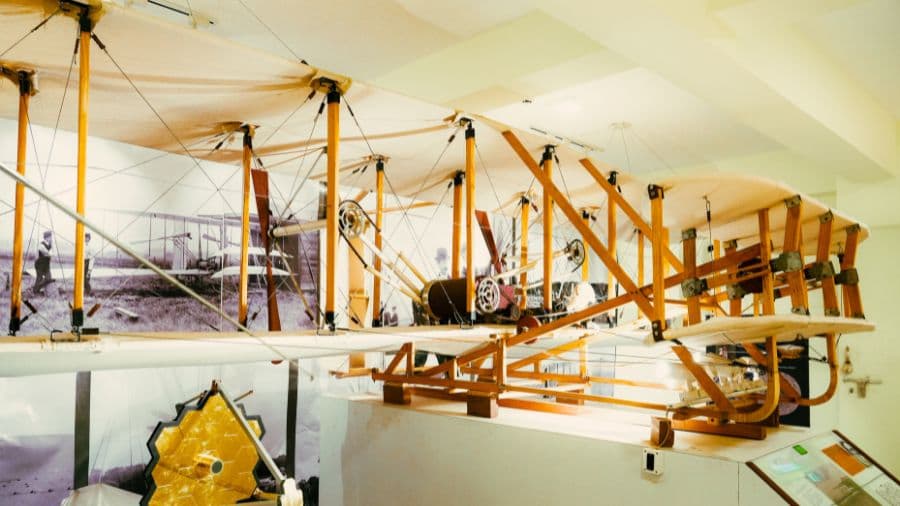 <p>The&nbsp;<em>Wright Flyer</em></p>