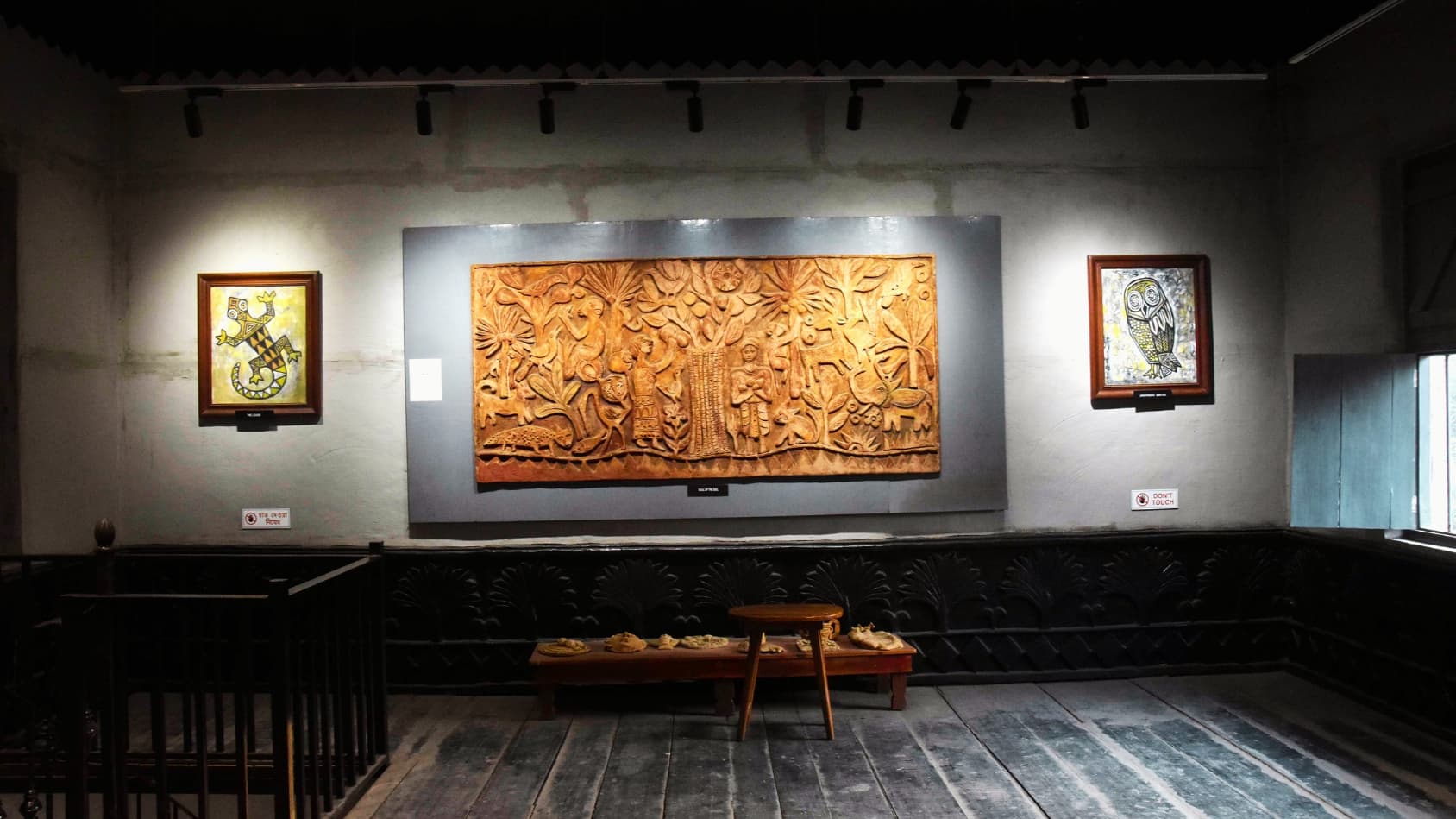 <p>A centrepiece of the museum, this massive hand-carved relief panel depicts the intricate relationship between tribal communities and the forest.</p>