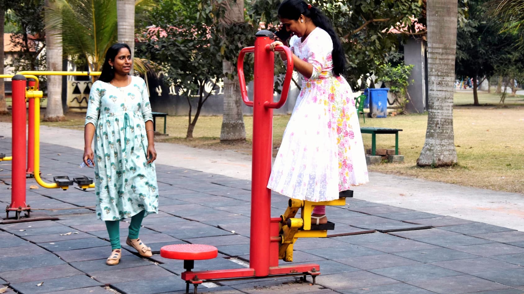 <p>The open-air gym at Eco Urban Village offers a refreshing alternative to stuffy indoor workouts.</p>