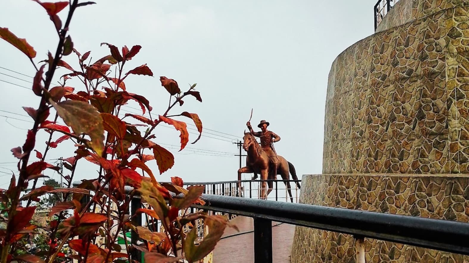 <p>The statue of Major Durga Malla, the first Nepali Gorkha martyr of the Indian National Army, executed by the British in 1944. (Pictures by Purav Pradhan)</p>