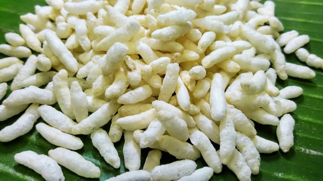 <p><em>Muri</em> itself has deep roots in Bengali culinary history. (Picture by Thamizhpparithi Maari, Wikimedia Commons)</p>