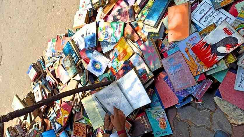 Old and used books on display. (Pictures by Subhankar Dey, Director, Deys Publishing)